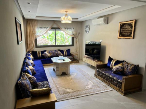 Quiet and Comfortable Apartment Relax for families and couples ! Not allowed Single OR Groups of Men!